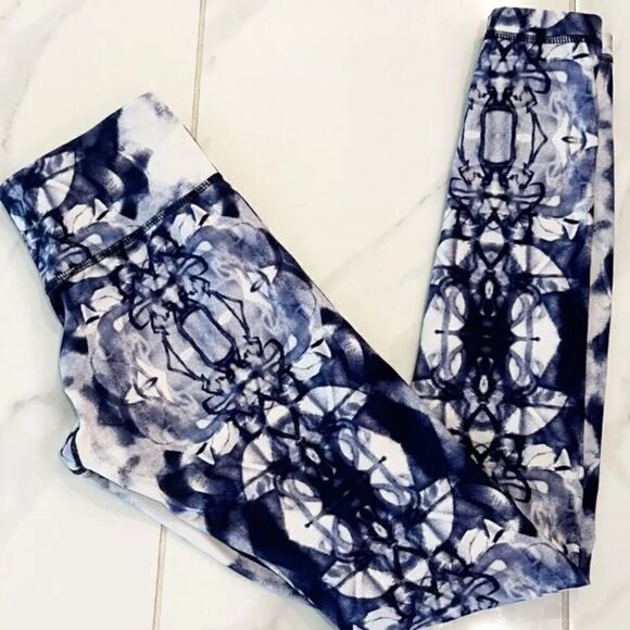 🍋 Lululemon wunder under ink blot leggings size 4 - Picture 3 of 7